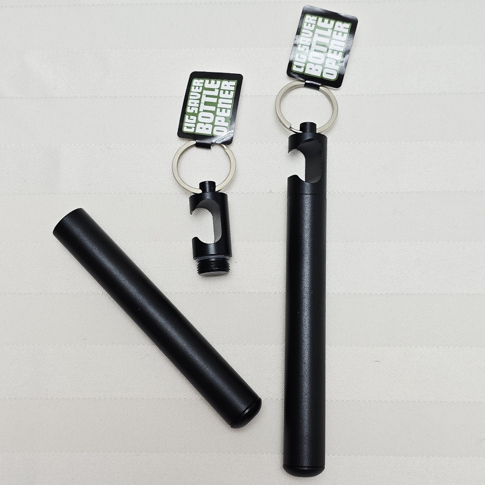 NWT Smokezilla Metal Storage Case Keychain Black Cig Tube with Bottle Opener